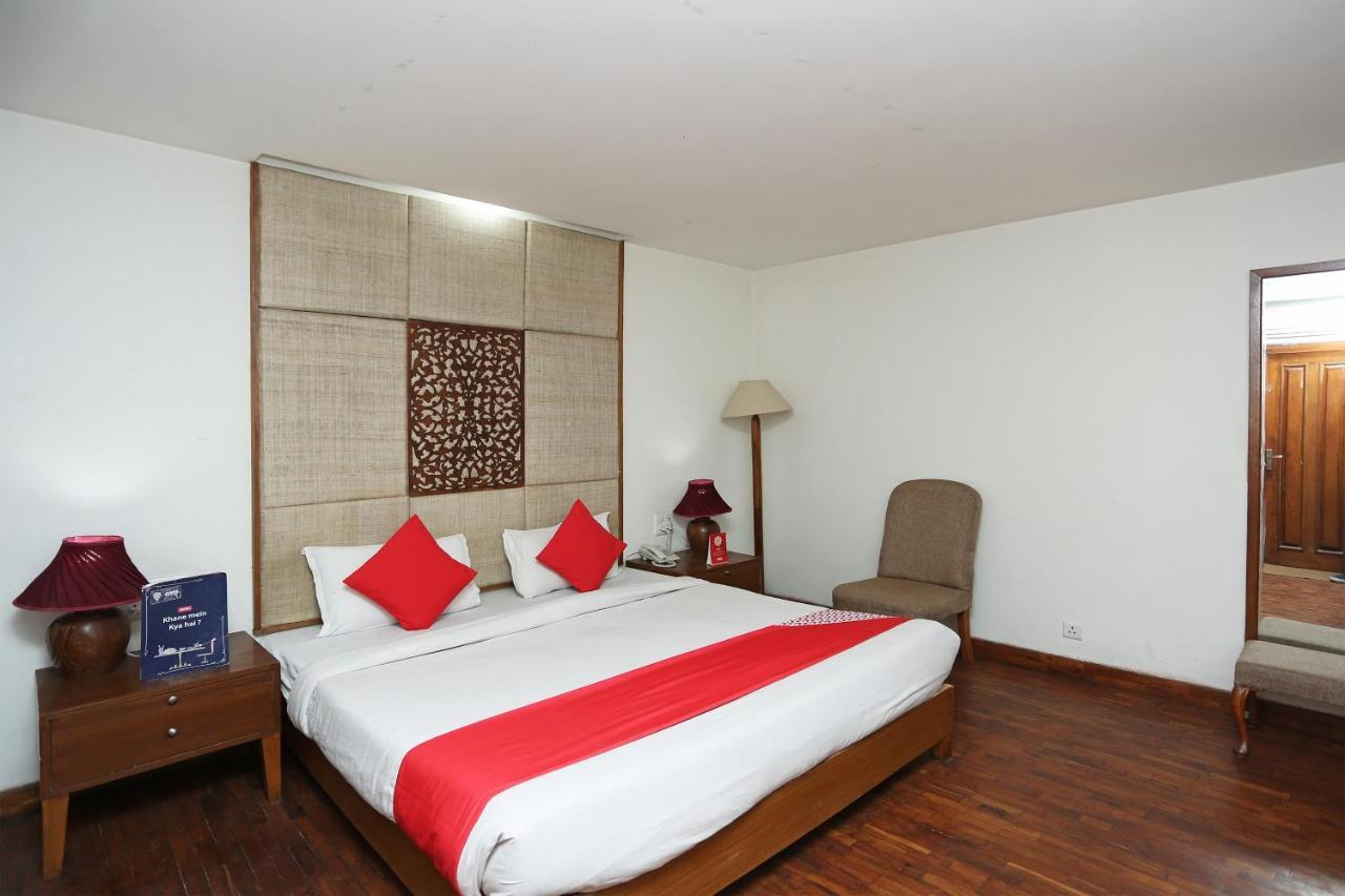 Oyo 27008 Paradise Gateway Hotel Srinagar  Ngoại thất bức ảnh